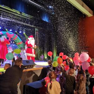 received_333529441496456